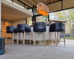 game lodge decor and fittings